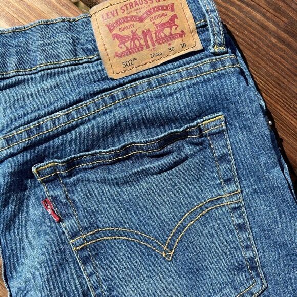 Levi Strauss and co jeans - Picture 3 of 4